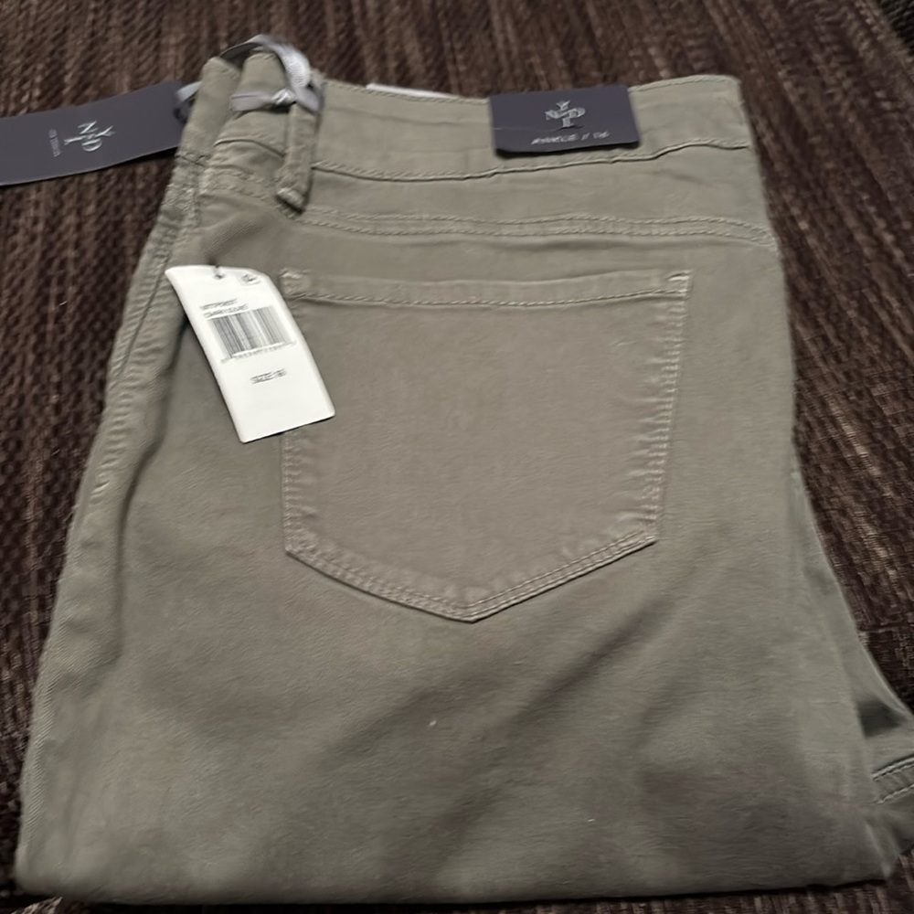 NYDJ Ankle Length Dark Olive Pants Length 27”